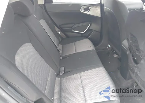 2021 Kia Soul Lx z USA, uszkodzony, nr VIN KNDJ23AU4M7759782